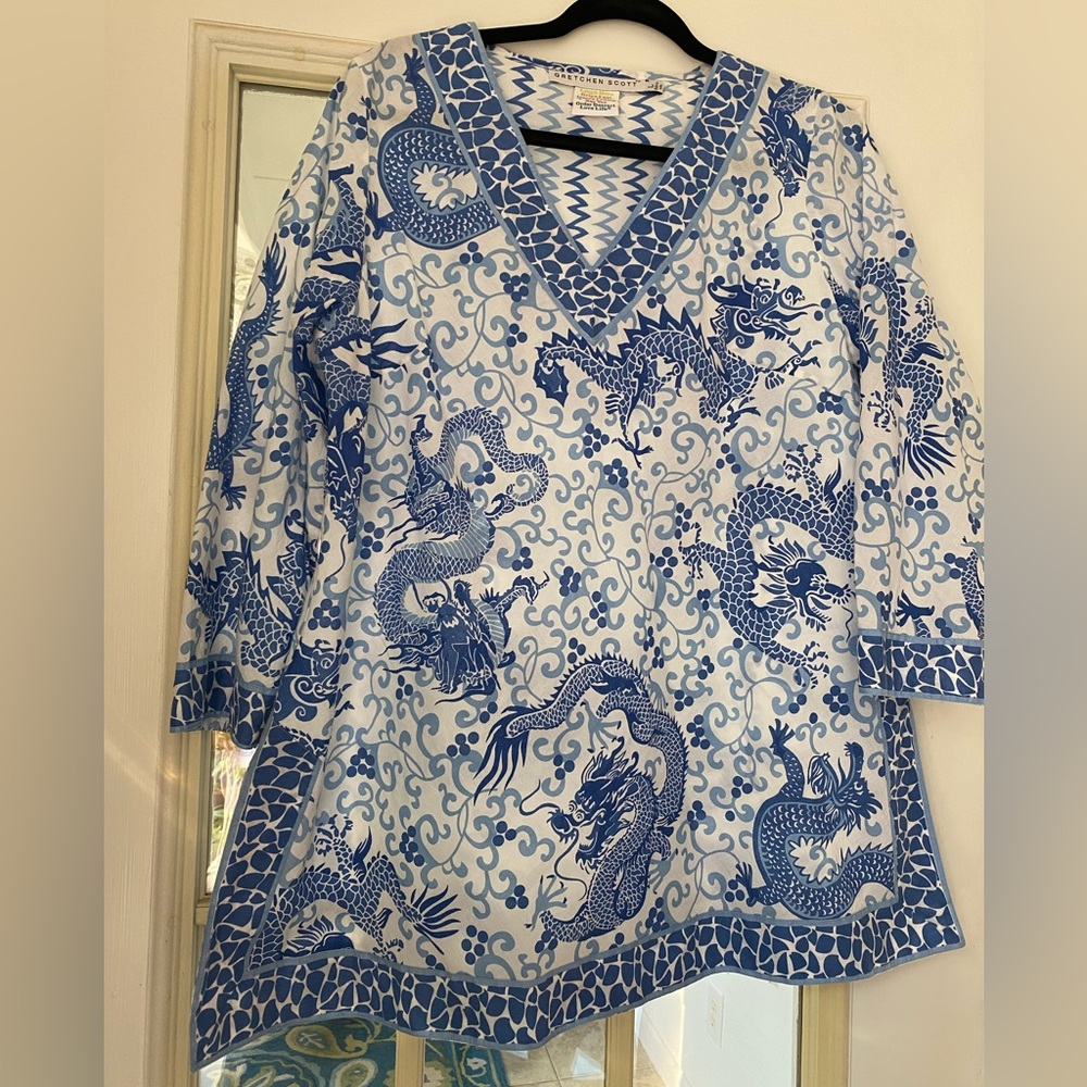 Gretchen Scott blue and white  chinoiserie Chi ‘En dragon tunic blouse